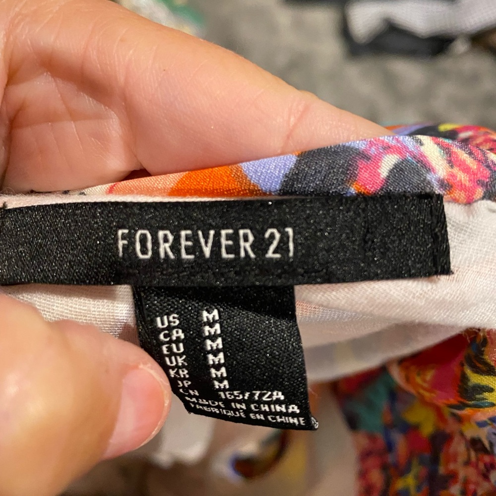 Forever 21 cutout dress - Picture 4 of 4